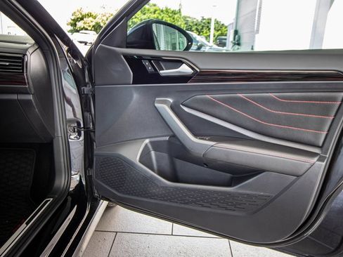 Used 2022 Volkswagen Jetta GLI Autobahn FWD image 18