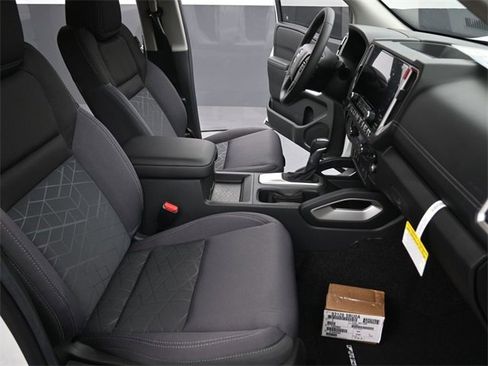 New 2026 Nissan Frontier SV w/ SV Convenience Package image 24