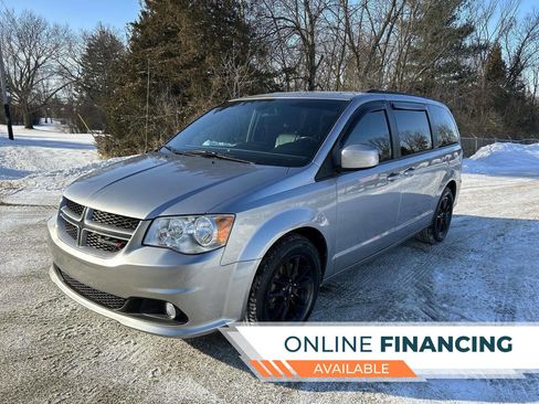 Used 2019 Dodge Grand Caravan GT image 1