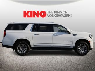 Used 2023 GMC Yukon XL Denali video 2