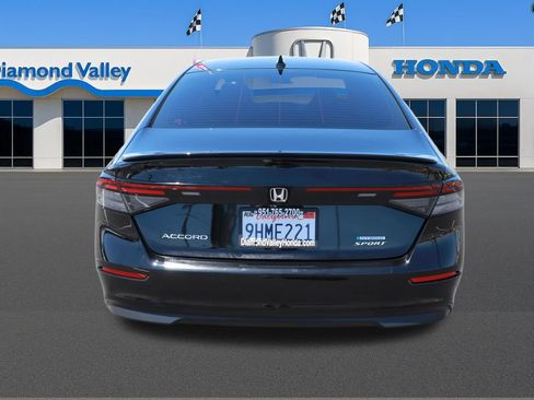 Used 2023 Honda Accord Sport image 5