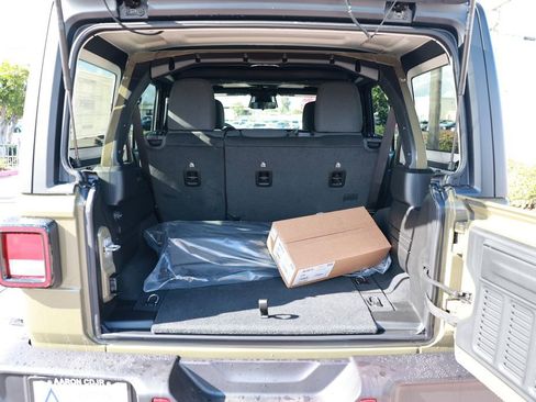 New 2026 Jeep Wrangler Unlimited Sport AWD/4WD image 32