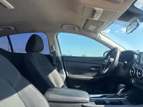 Used 2020 Nissan Sentra S image 27