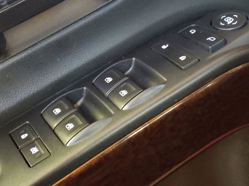 Used 2016 GMC Sierra 1500 SLE w/ SLE Value Package image 27