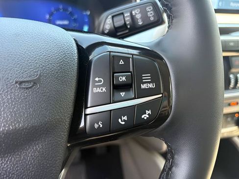 Used 2022 Ford Escape Titanium AWD/4WD image 18