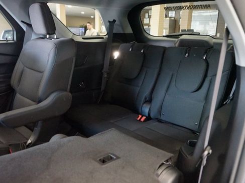 Used 2022 Ford Explorer XLT w/ Class IV Trailer Tow Package image 13