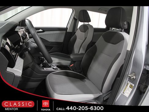 Used 2023 Volkswagen Taos S w/ Driver Assistance Package AWD/4WD image 5