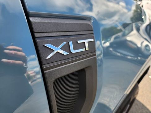 Used 2022 Ford Maverick XLT image 23