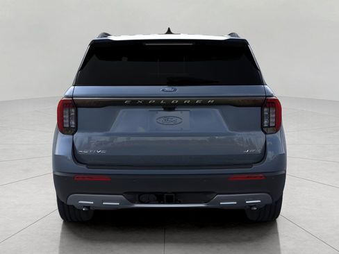 New 2026 Ford Explorer Active w/ Active Comfort Package image 5
