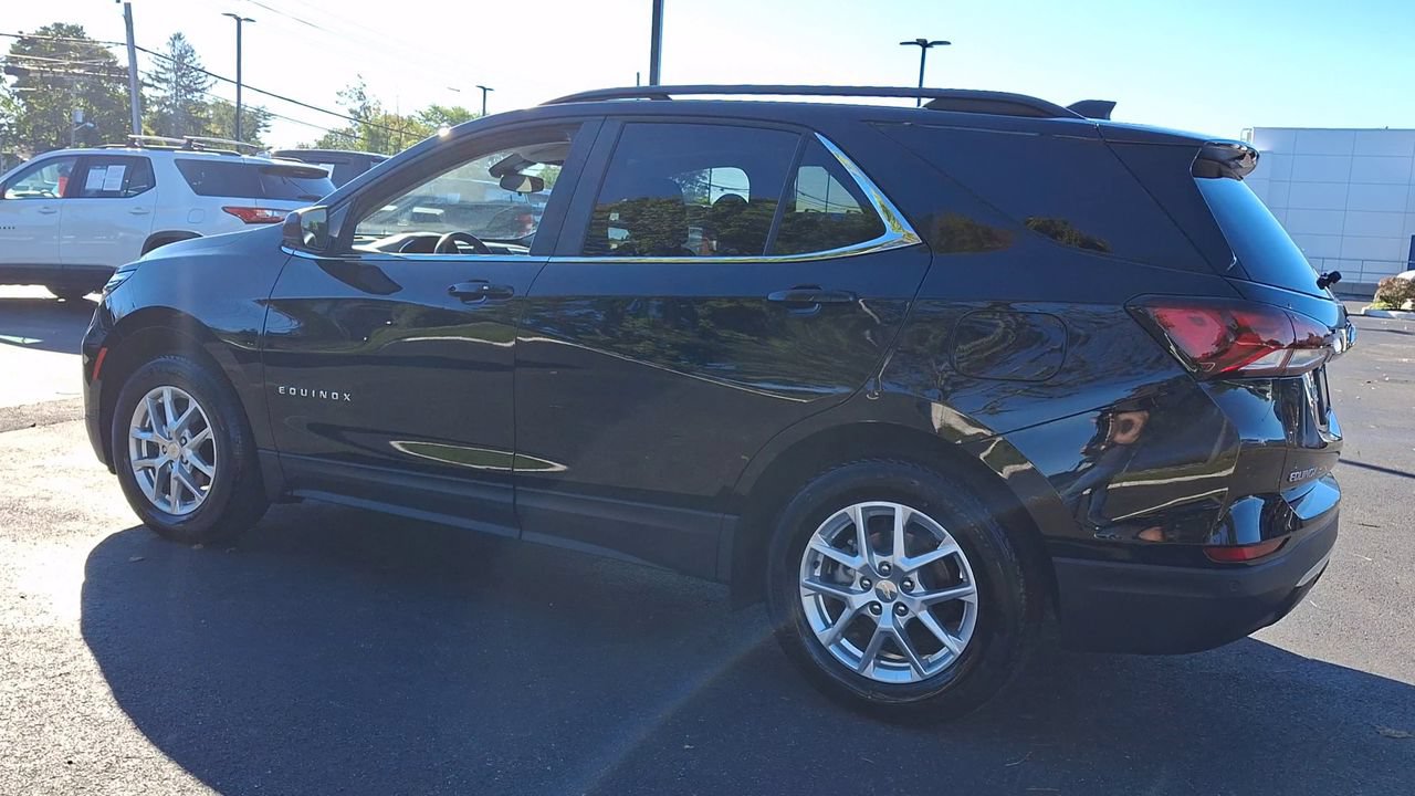 Certified 2023 Chevrolet Equinox LT FWD image 3