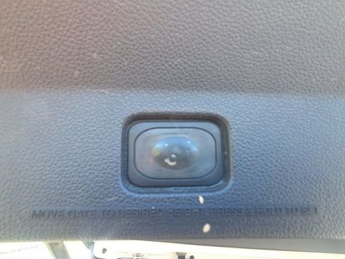 Used 2012 Ford Explorer XLT FWD image 11