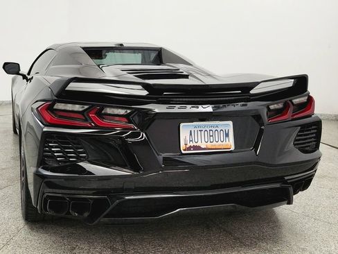 Used 2024 Chevrolet Corvette Stingray Preferred Conv w/ Z51 Performance Package RWD image 4