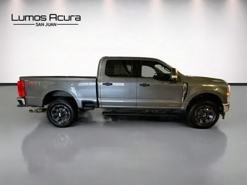 Used 2025 Ford F250 XLT w/ FX4 Off-Road Package AWD/4WD image 8