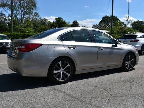 Used 2015 Subaru Legacy 2.5i Limited AWD/4WD image 2