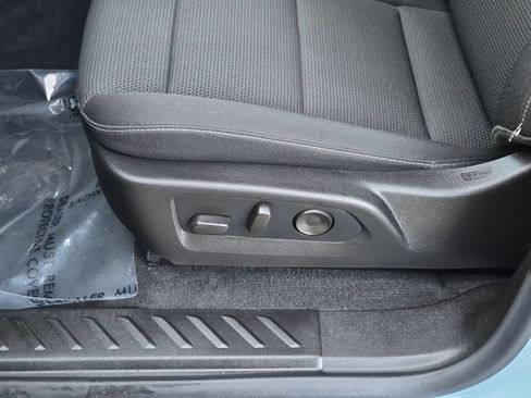 Used 2026 Chevrolet Colorado LT RWD image 22