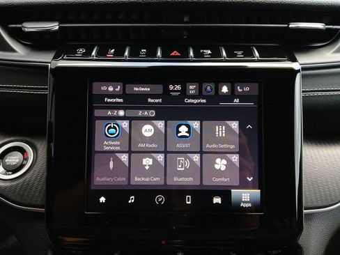 Used 2023 Jeep Grand Cherokee Altitude RWD image 8