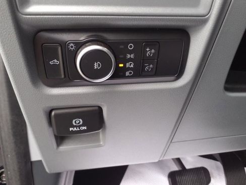 Used 2023 Ford F150 XLT image 13