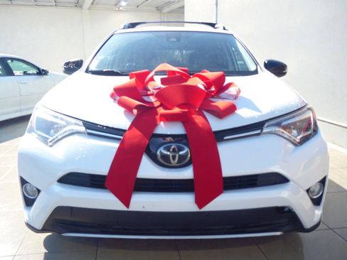 Used 2018 Toyota RAV4 Limited w/ All Weather Liner Package AWD/4WD image 5