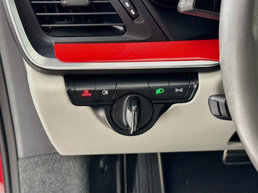 Certified 2022 Porsche 911 Carrera RWD image 14