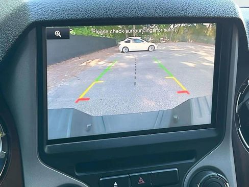 Used 2016 Ford F250 Lariat w/ Lariat Ultimate Package image 25