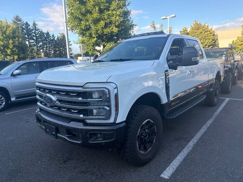 Used 2025 Ford F250 King Ranch w/ Tremor Off-Road Package AWD/4WD image 3