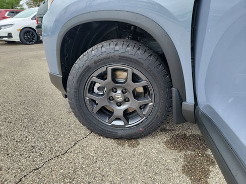 New 2026 Honda Pilot TrailSport image 30