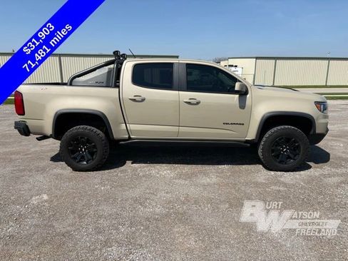 Used 2022 Chevrolet Colorado ZR2 w/ ZR2 Dusk Special Edition image 9