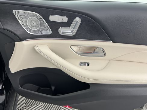 Certified 2020 Mercedes-Benz GLE 350 4MATIC image 25