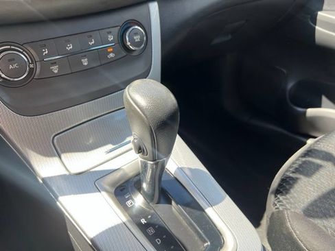 Used 2014 Nissan Sentra SR w/ SR Driver Package FWD image 29