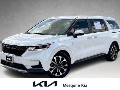 Certified 2024 Kia Carnival EX