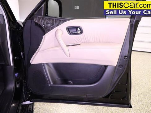 Used 2024 Nissan Armada Platinum w/ Captain's Chairs Package RWD image 38