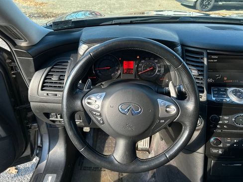 Used 2009 INFINITI FX35 2WD w/ Navigation Pkg image 21