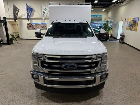 Used 2020 Ford F350 4x4 Crew Cab DRW Super Duty image 15