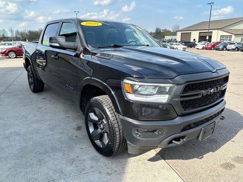 Used 2020 RAM 1500 Big Horn w/ Built-to-serve Edition AWD/4WD image 3