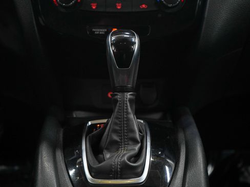 Used 2020 Nissan Rogue S w/ Special Edition Package AWD/4WD image 18
