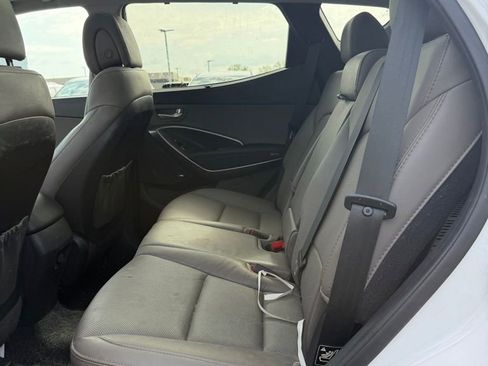 Used 2017 Hyundai Santa Fe Sport image 13