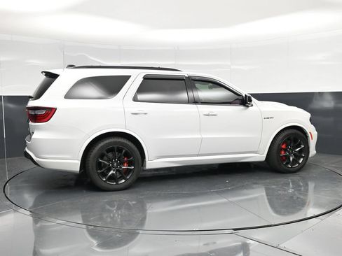 Used 2023 Dodge Durango R/T w/ Tow 'N Go Group AWD/4WD image 2