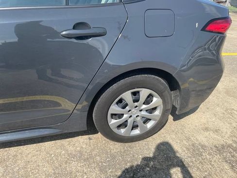 Used 2024 Toyota Corolla LE FWD image 4