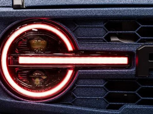 Used 2025 Ford Bronco 4-Door image 24