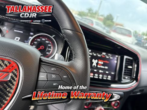 Used 2023 Dodge Charger R/T w/ Plus Group RWD image 17