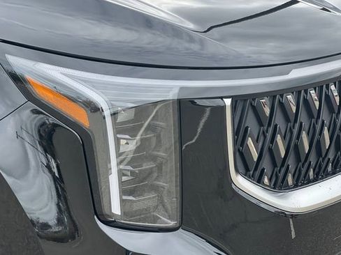 New 2026 Kia Carnival EX FWD image 33
