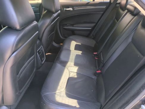 Used 2015 Chrysler 300 Limited w/ Driver Convenience Group RWD image 17