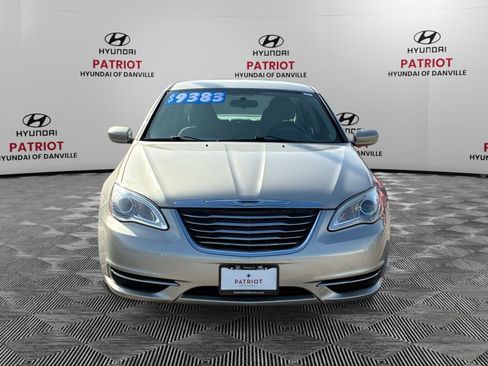 Used 2013 Chrysler 200 LX FWD image 8