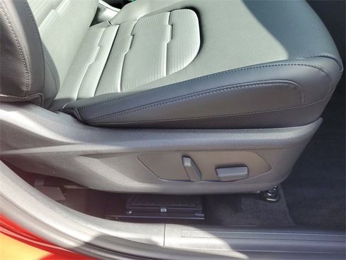 New 2026 Kia Sportage SX image 13