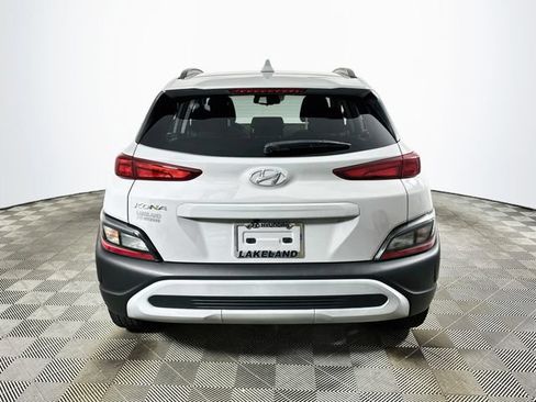 Used 2023 Hyundai Kona SEL w/ Convenience Package FWD image 4