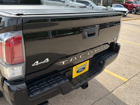 Used 2023 Toyota Tacoma TRD Sport w/ TRD Premium Sport Package image 9