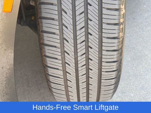 Used 2022 Hyundai Palisade SEL w/ Premium Package image 9