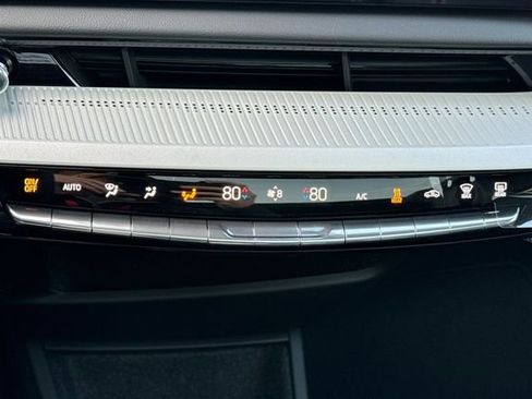 New 2026 Cadillac Optiq Sport 1 image 21