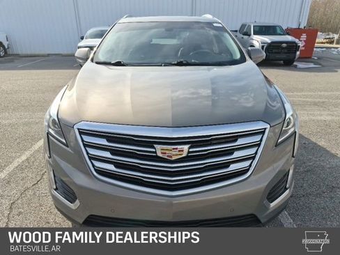 Used 2017 Cadillac XT5 Luxury image 5