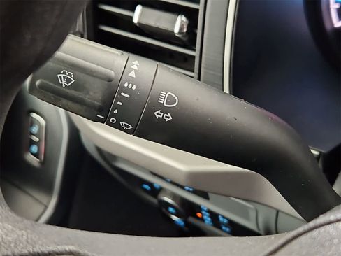 Used 2022 Ford F150 XLT w/ XTR Package image 26